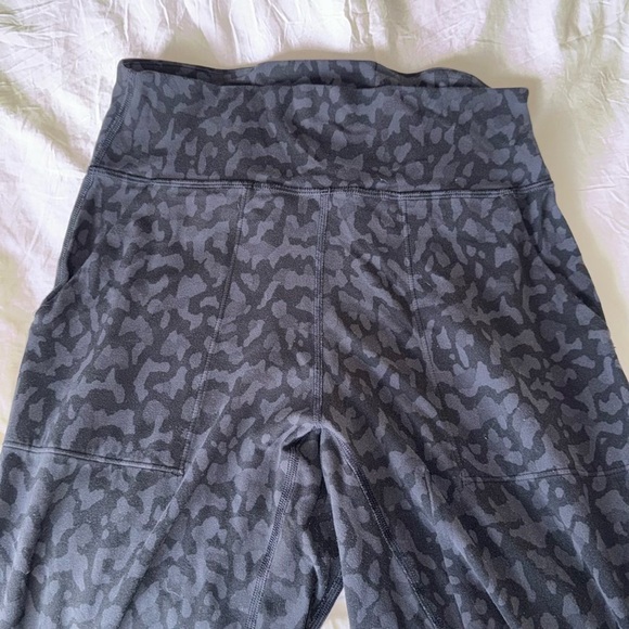 Lululemon Jogger Leggings - Picture 2 of 5